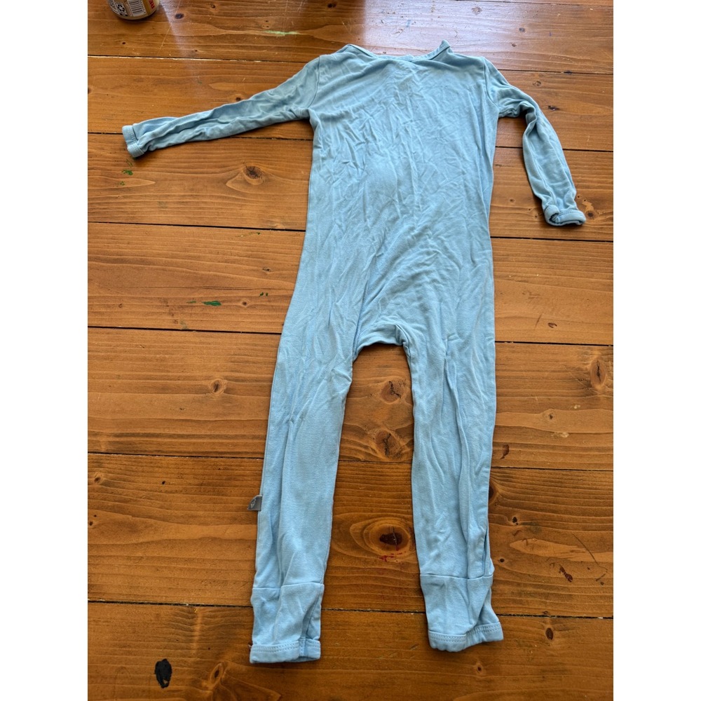 Kyte Baby Zippered Romper 2T Light Blue Bamboo Rayon Long Sleeve Pajamas Snug